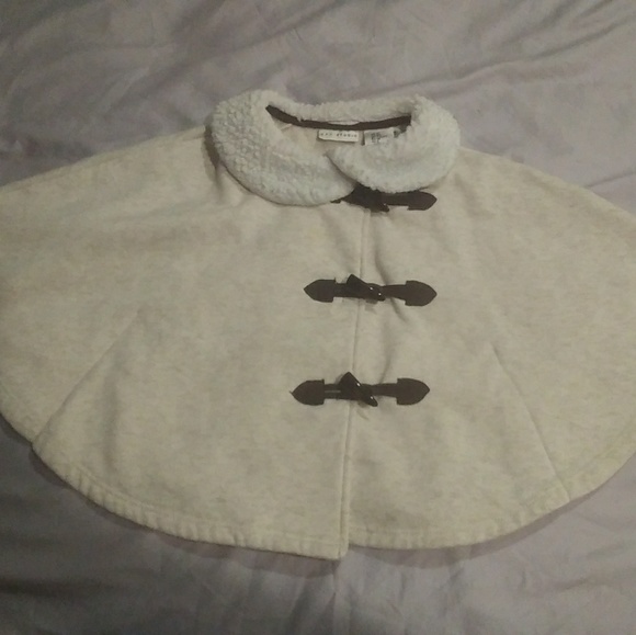 Max Studio Other - Max Studio Toddler jacket cape